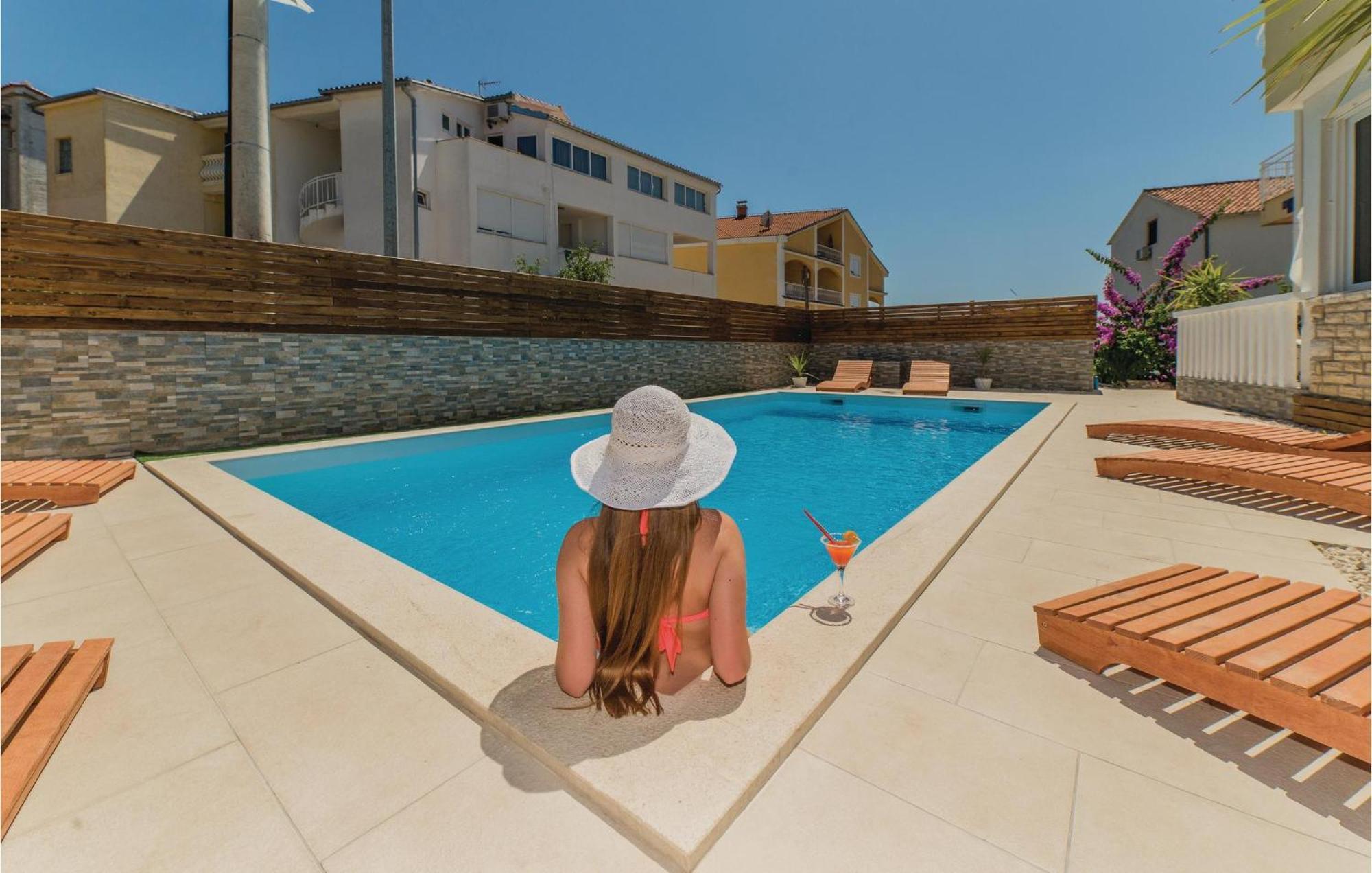 Pet Friendly Apartment In Biograd With Kitchen Биоград-на-Мору Экстерьер фото
