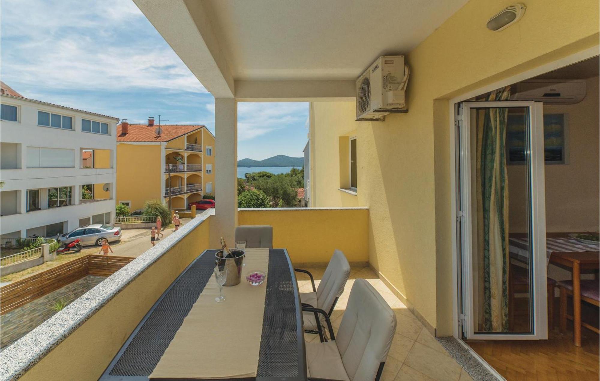 Pet Friendly Apartment In Biograd With Kitchen Биоград-на-Мору Экстерьер фото